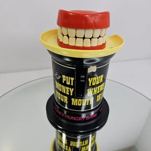 Vintage 1975 Poynter Put Your Money Where Your Mouth Is Money Hungry Bank Works!